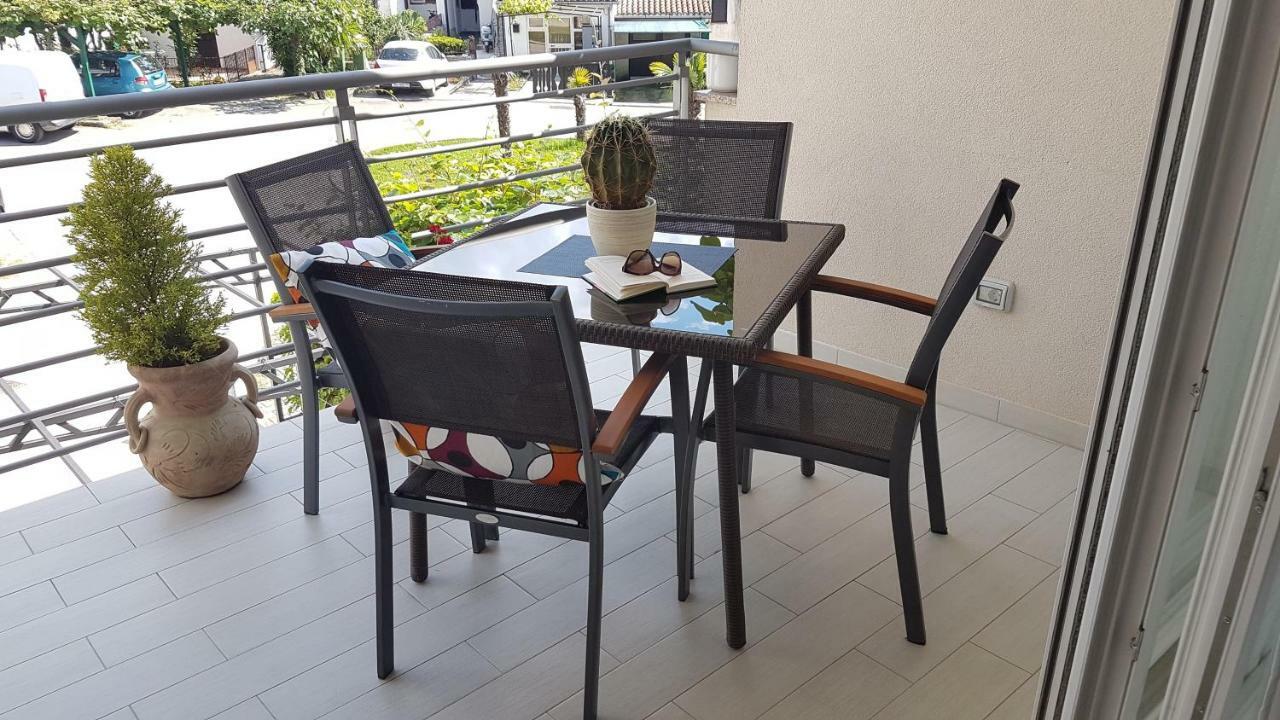 Luna Apartment Пореч Экстерьер фото