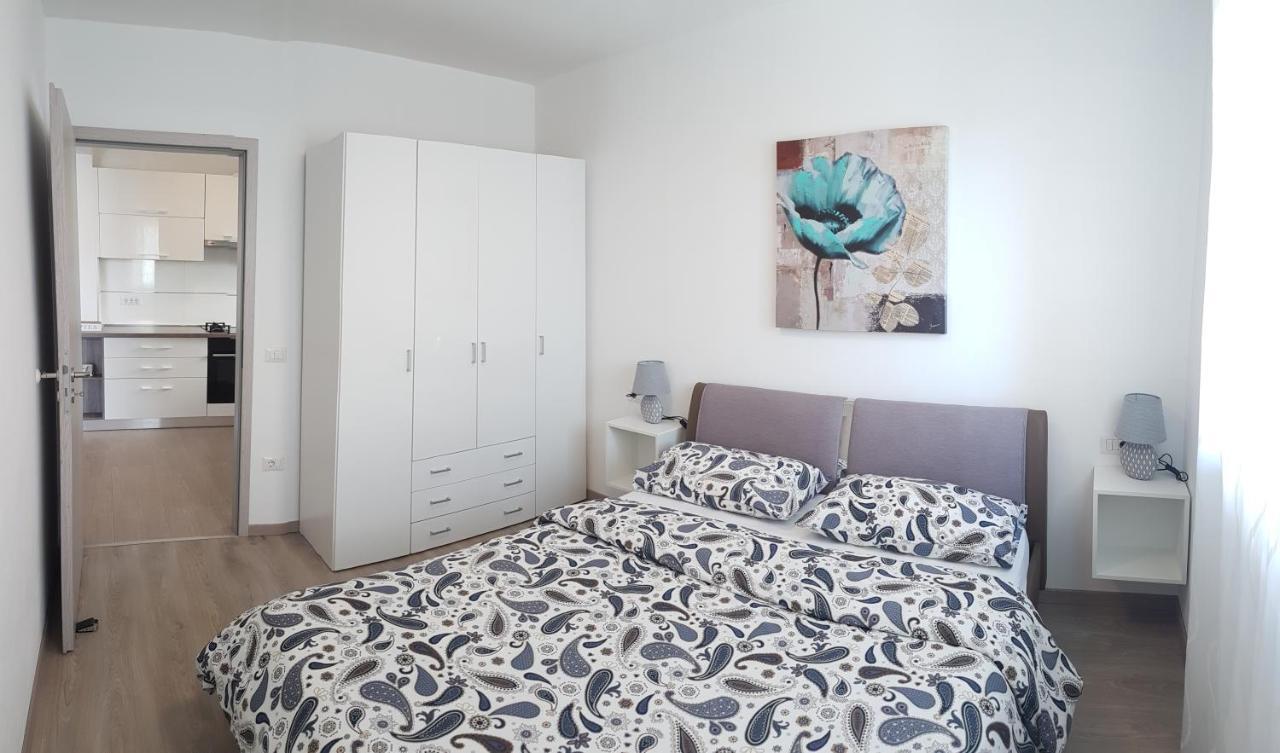 Luna Apartment Пореч Экстерьер фото